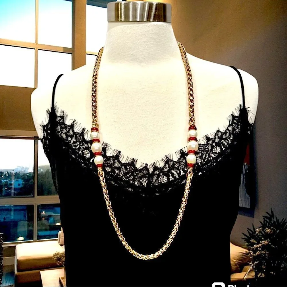 CHRISTIAN DIOR VINTAGE PEARL & ENAMEL GOLD CHAIN NECKLACE - Picture 1 of 8